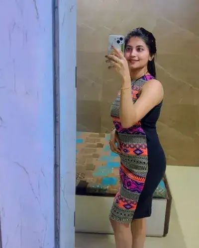 Escort Mauzamabad